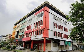 Oyo 1173 Mandyrin Hotel